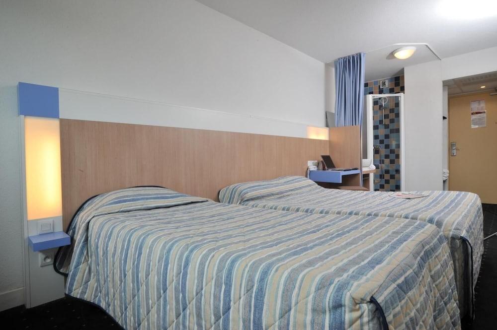 The Originals Access, Hotel Millau Sud Л'Опитале-дю-Ларзак Экстерьер фото